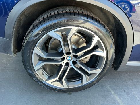 Used 2020 BMW X5 xDrive40i w/ Premium Package AWD/4WD image 29