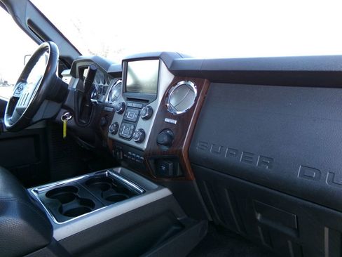 Used 2014 Ford F350 Lariat w/ Lariat Ultimate Package image 9