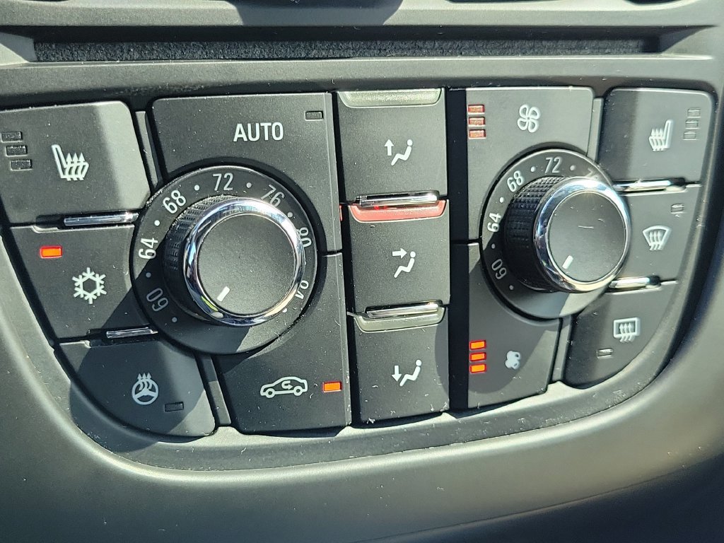 Used 2016 Buick Cascada Premium FWD image 33