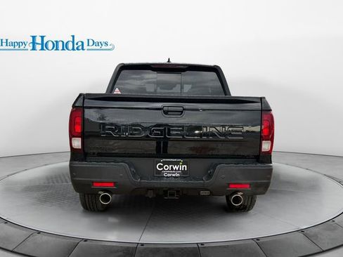 New 2026 Honda Ridgeline Black Edition image 18