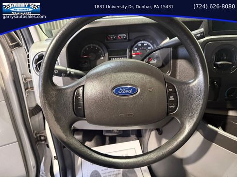 Used 2015 Ford E-350 and Econoline 350 Super Duty image 15