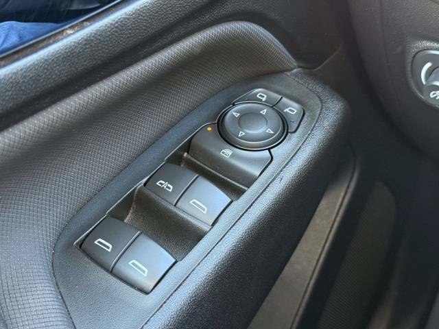 Used 2024 Chevrolet Equinox RS w/ RS Leather Package AWD/4WD image 19