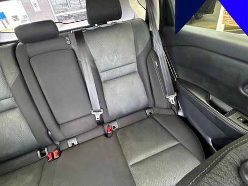 Used 2024 Nissan Rogue SV FWD image 25