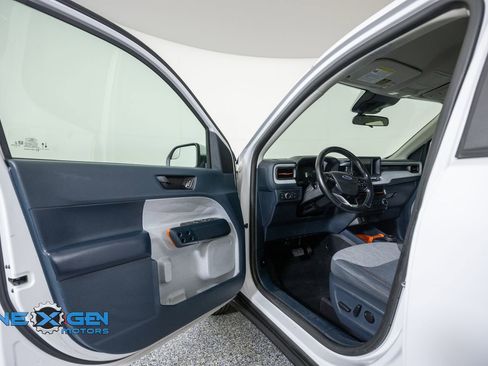Used 2022 Ford Maverick XLT w/ XLT Luxury Package FWD image 9