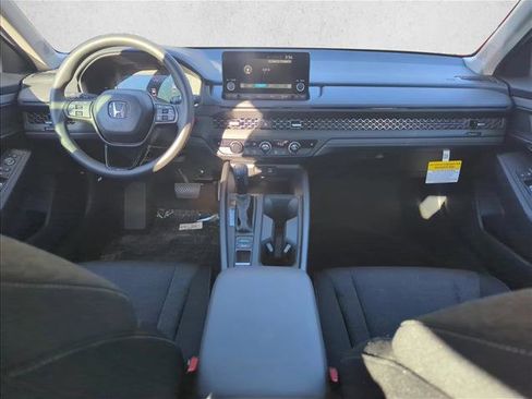New 2025 Honda Accord SE image 18