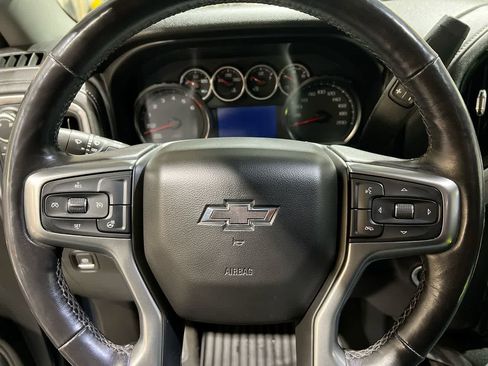 Used 2019 Chevrolet Silverado 1500 RST image 15