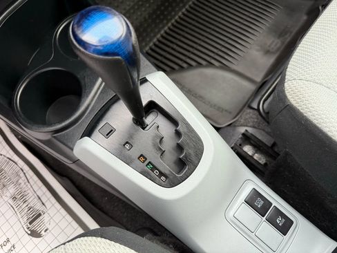 Used 2014 Toyota Prius C One image 16