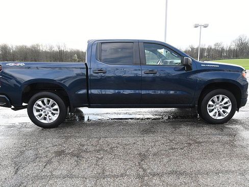 Used 2023 Chevrolet Silverado 1500 Custom AWD/4WD image 8