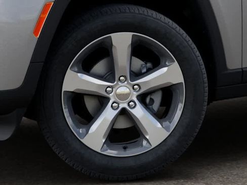 New 2026 Jeep Grand Cherokee Limited image 8