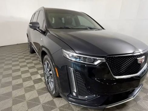 Used 2023 Cadillac XT6 Sport w/ Platinum Package AWD/4WD image 13