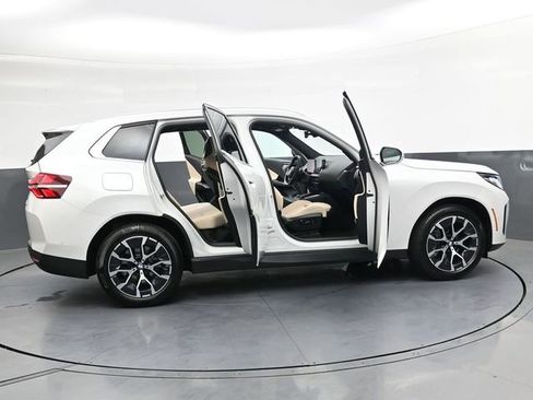 Used 2026 BMW X3 xDrive30 w/ Premium Package AWD/4WD image 36