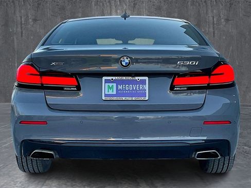 Used 2021 BMW 530i xDrive w/ Convenience Package image 5