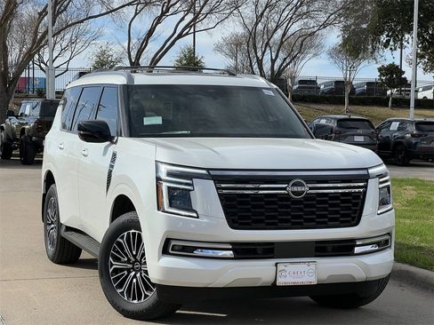 New 2026 Nissan Armada Platinum image 2