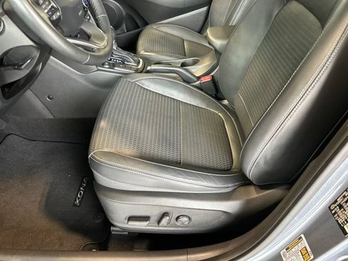 Used 2018 Hyundai Kona Limited AWD/4WD image 16