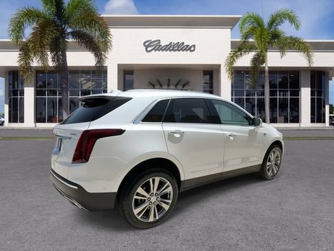 Certified 2024 Cadillac XT5 Premium Luxury w/ Technology Package FWD image 14