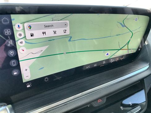 Used 2025 Buick Envision Preferred image 18