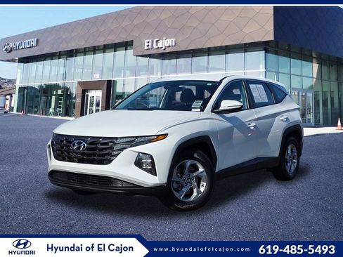 Used 2024 Hyundai Tucson SE FWD image 1