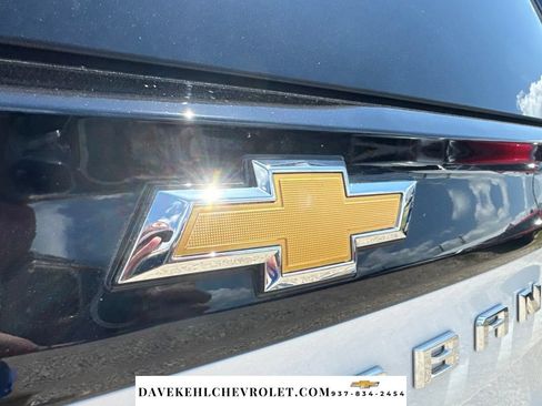 Used 2025 Chevrolet Suburban High Country w/ Sun And Tow Package AWD/4WD image 56