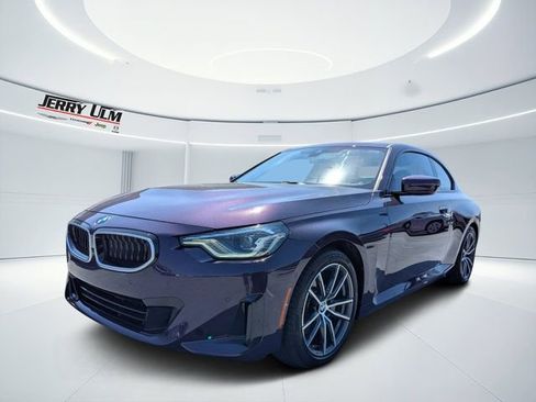 Used 2025 BMW 230i Coupe image 7