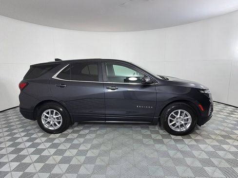 Used 2023 Chevrolet Equinox LT AWD/4WD image 4