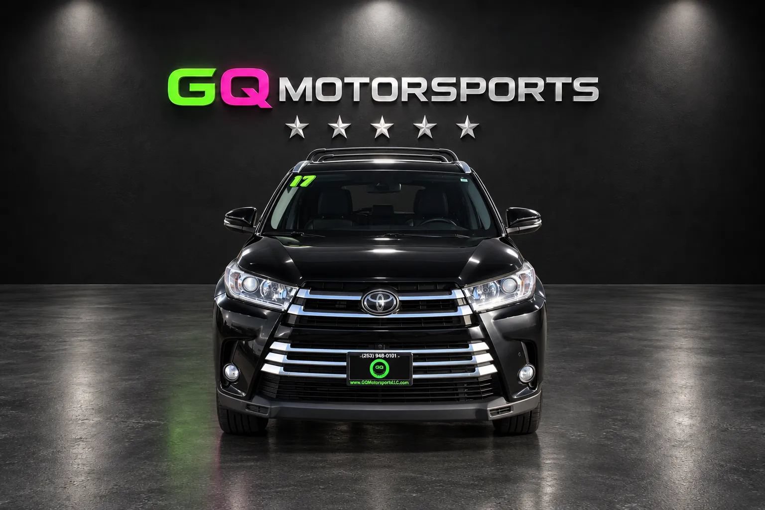 Used 2017 Toyota Highlander Limited Platinum AWD/4WD image 2