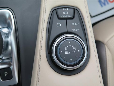 Used 2021 INFINITI QX50 Sensory w/ Accent Package image 11