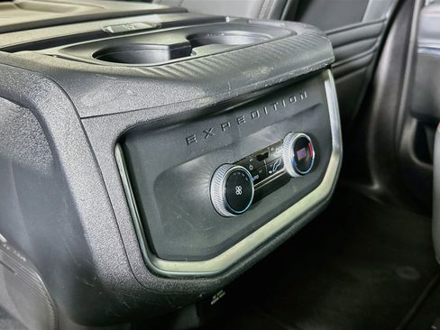 Used 2025 Ford Expedition Max Active AWD/4WD image 28