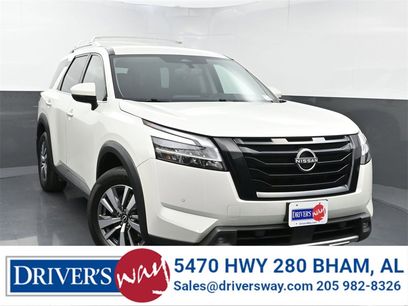 Used 2022 Nissan Pathfinder SL w/ SL Black Package