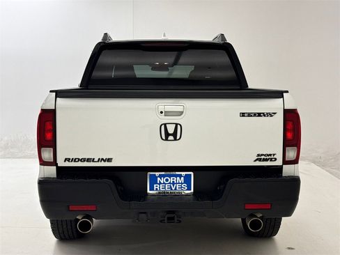 Used 2021 Honda Ridgeline Sport image 9