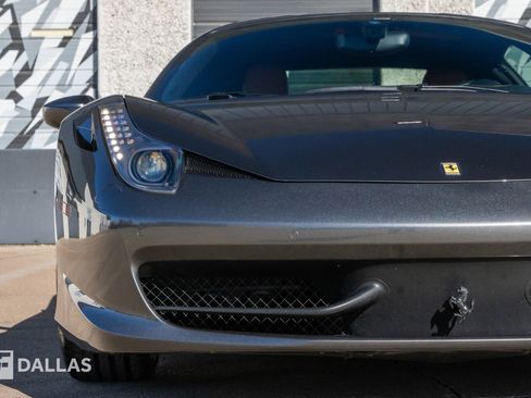 Used 2012 Ferrari 458 Italia Coupe image 4