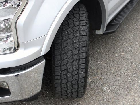 Used 2019 Ford F150 XLT w/ Equipment Group 302A Luxury RWD image 41