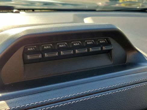 Used 2023 Ford Ranger Lariat w/ Tremor Off-Road Package image 27