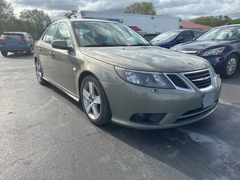 Used 2009 Saab 9-3 2.0T w/ Premium Package image 3