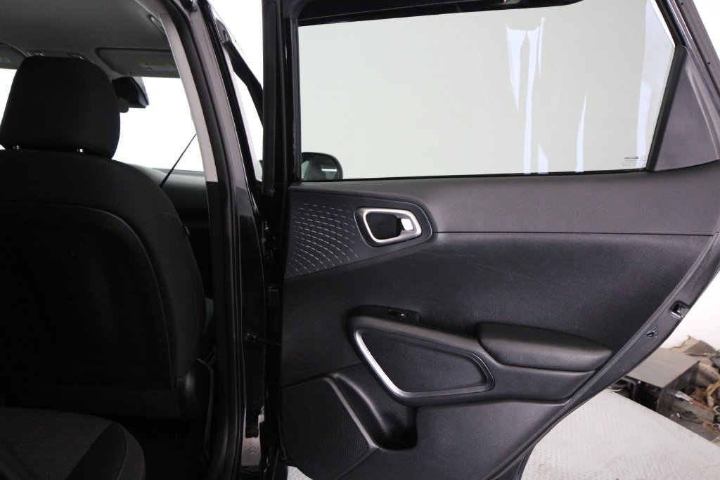 Used 2021 Kia Soul S FWD image 37