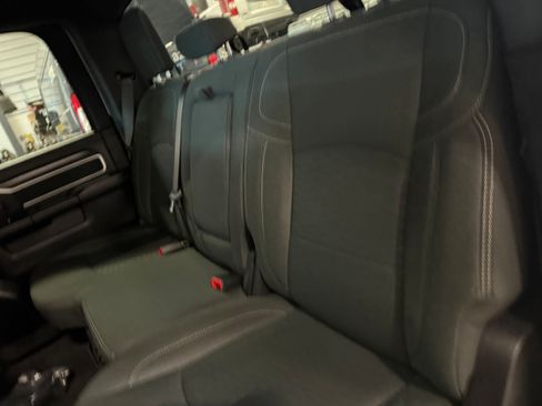 Certified 2025 RAM 2500 Big Horn AWD/4WD image 34