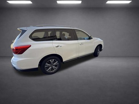 Used 2020 Nissan Pathfinder SL FWD image 16