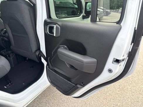 New 2026 Jeep Wrangler Unlimited Sport AWD/4WD image 23