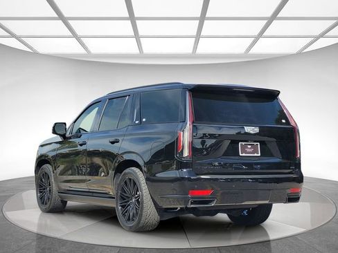 Used 2021 Cadillac Escalade Sport Platinum w/ Heavy-Duty Trailer Package image 7