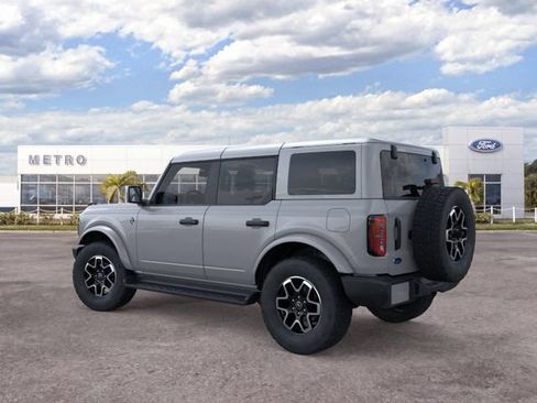 New 2026 Ford Bronco Outer Banks AWD/4WD image 4