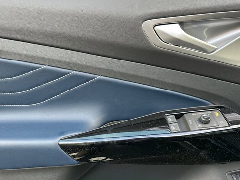 New 2026 Volkswagen ID.4 Pro S AWD/4WD image 10