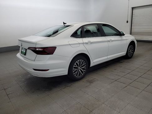 Used 2020 Volkswagen Jetta SE w/ SE Cold Weather Package FWD image 10
