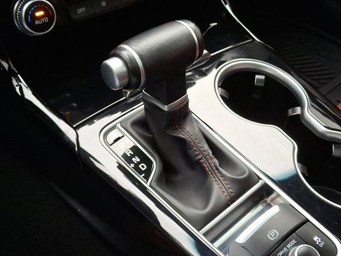 Used 2022 Kia Stinger GT-Line w/ Sun & Sound Package image 28