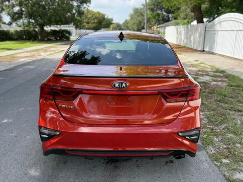 Used 2021 Kia Forte GT-Line w/ GT-Line Premium Package FWD image 8