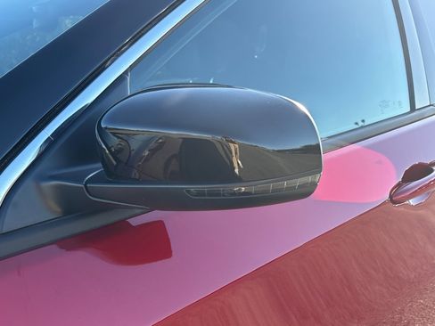 Used 2025 Jeep Compass Limited image 34