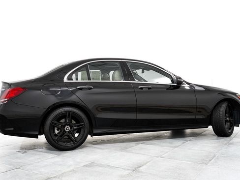 Used 2021 Mercedes-Benz C 300 4MATIC Sedan image 7