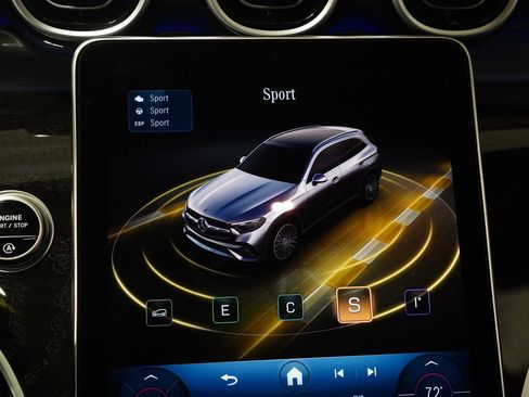 New 2026 Mercedes-Benz GLC 300 4MATIC image 26