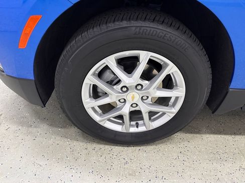 Used 2024 Chevrolet Equinox LT AWD/4WD image 11