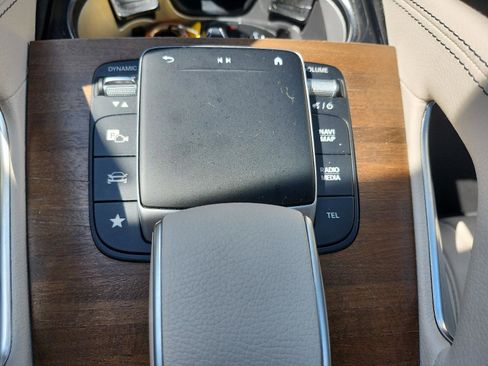 Used 2022 Mercedes-Benz GLE 450 4MATIC image 20