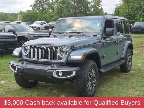 New 2026 Jeep Wrangler Unlimited Sahara AWD/4WD image 4