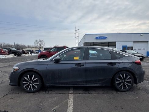 Used 2023 Honda Civic EX-L image 5